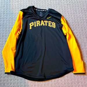 Pirates LS Nike Pullover. 3XL. Brand new what a great piece for a fan!
